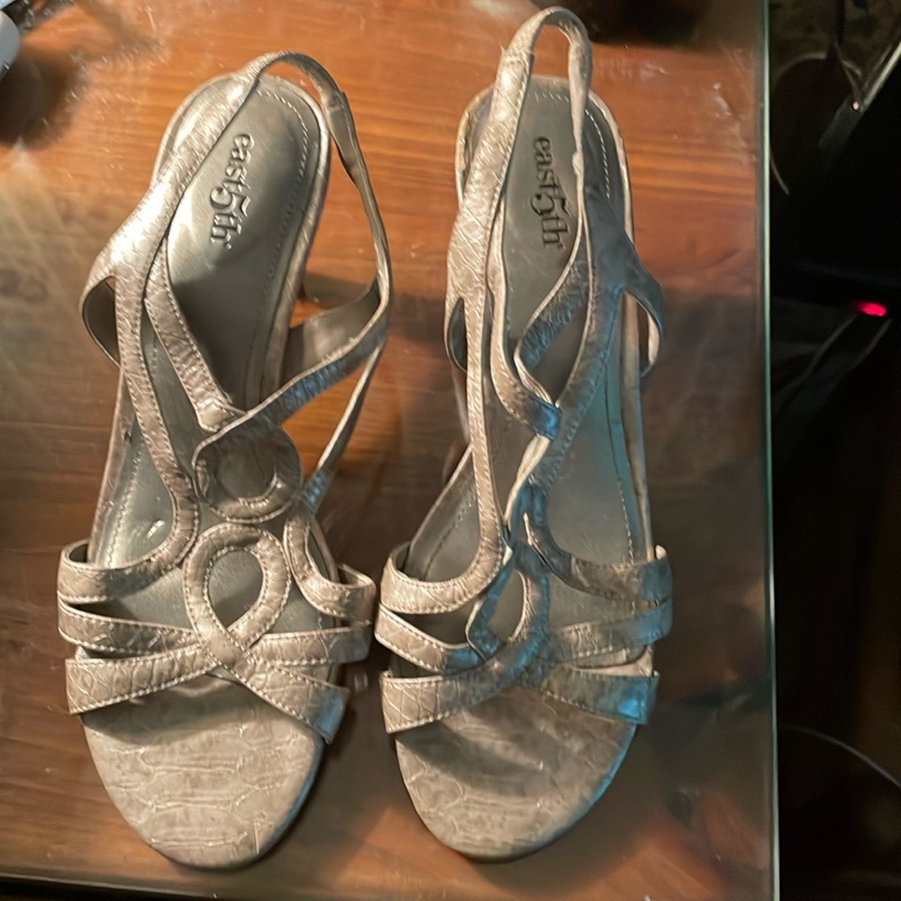 Size 6 Sandals 2 inch heel Beige